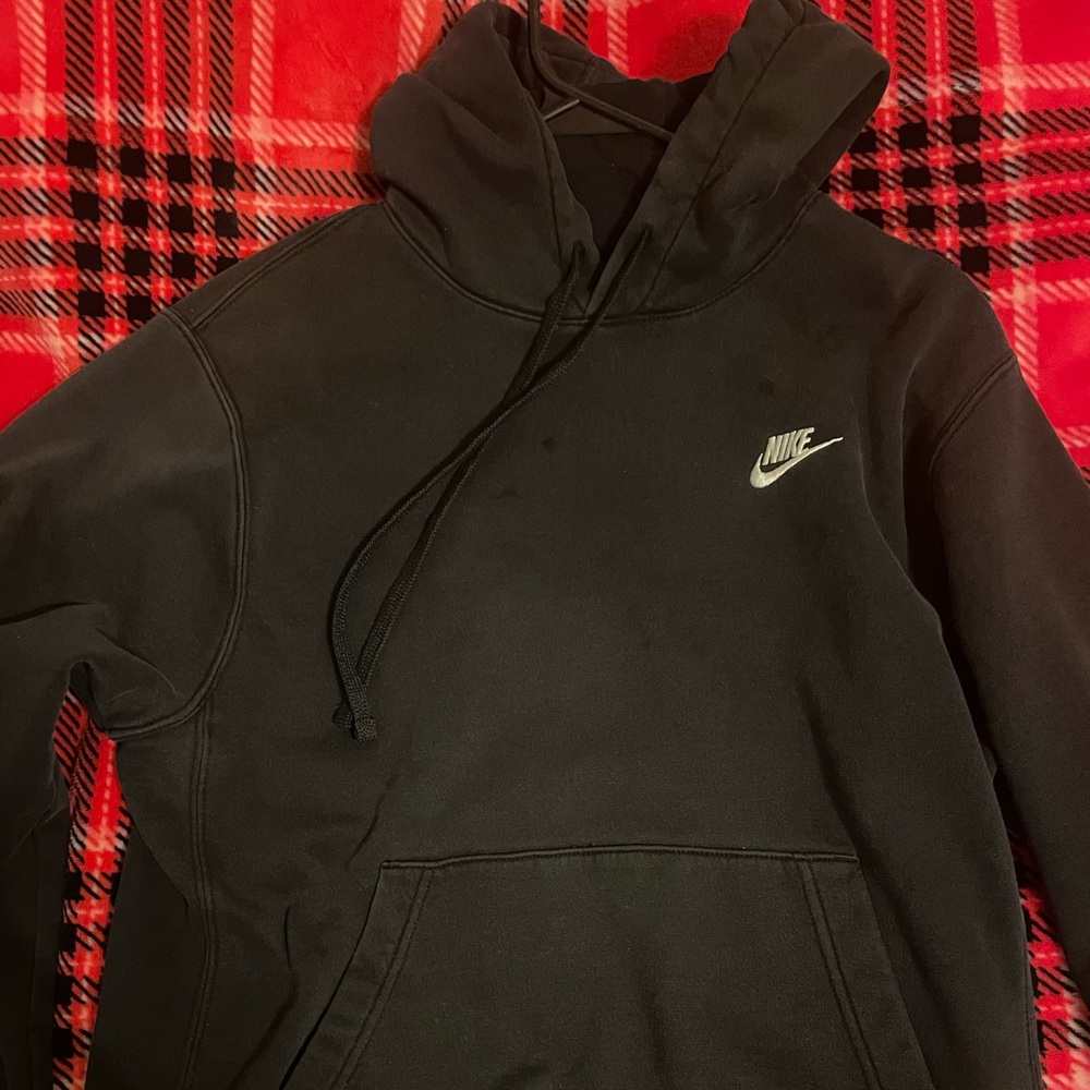 Men’s Nike hoodie